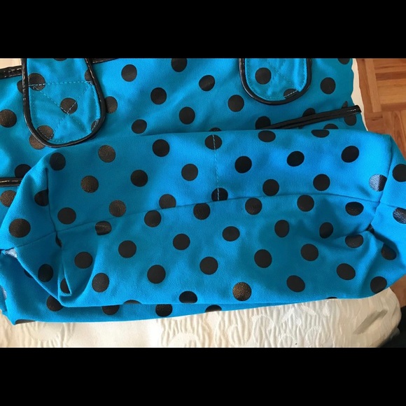 FE Polka Dot Bag - NWOT - Picture 9 of 9